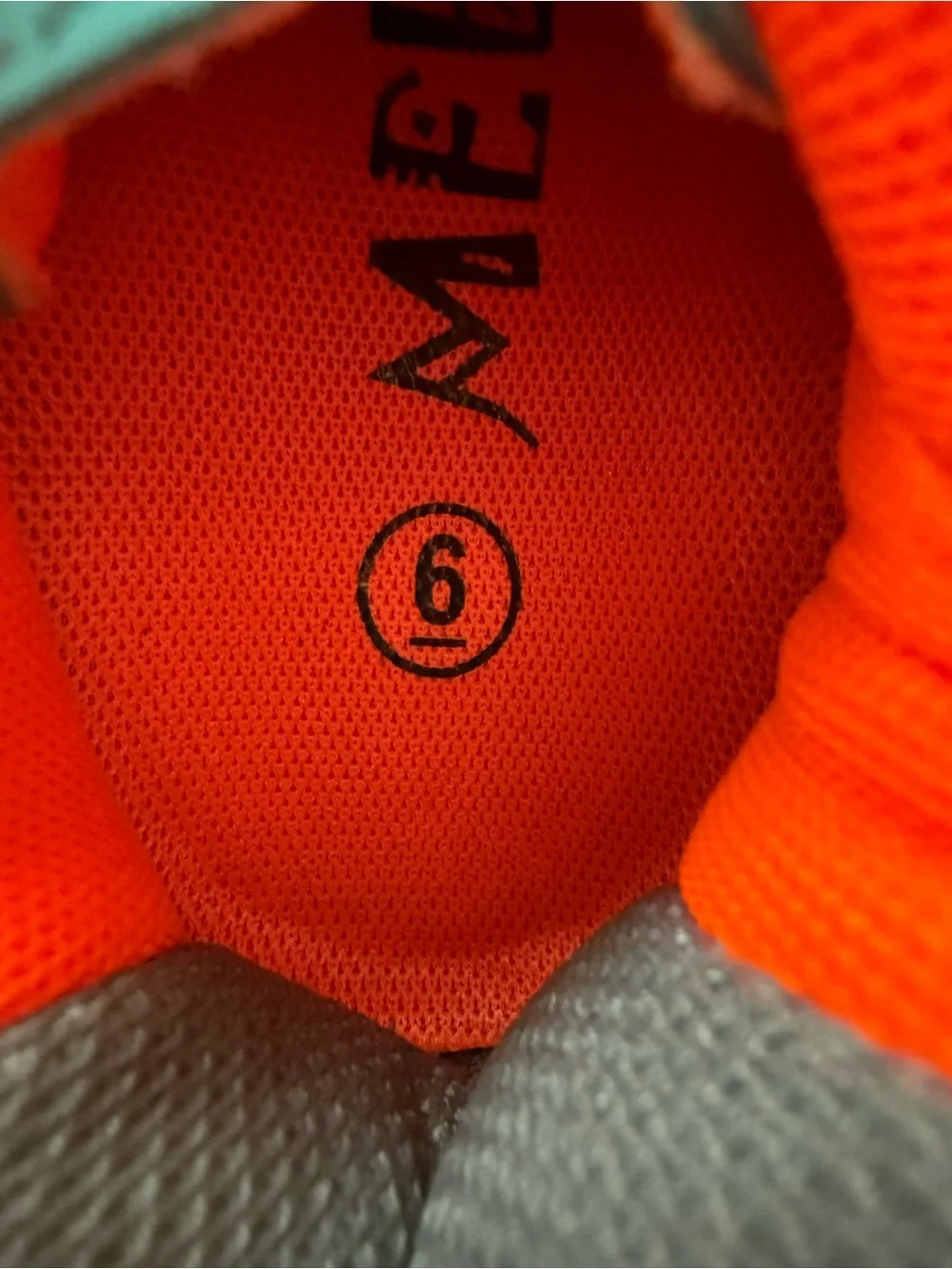 MEBIKE Athletic Cycling Shoes in Turquoise and Orange